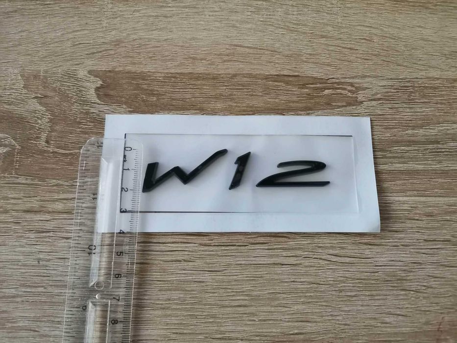 чисто черна емблема W12 за Bentley
