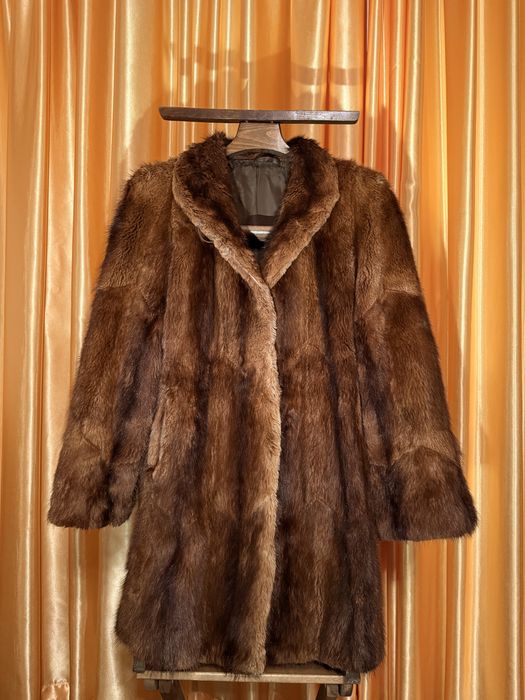 Haina blana naturala de bizam