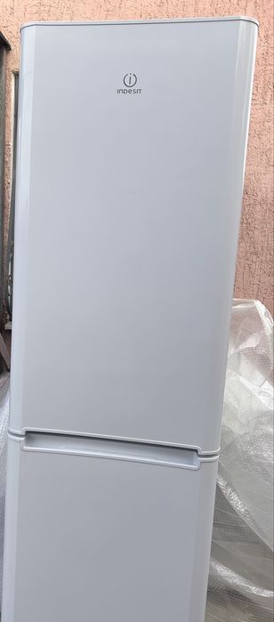 Холодильник в хорошем состоянии