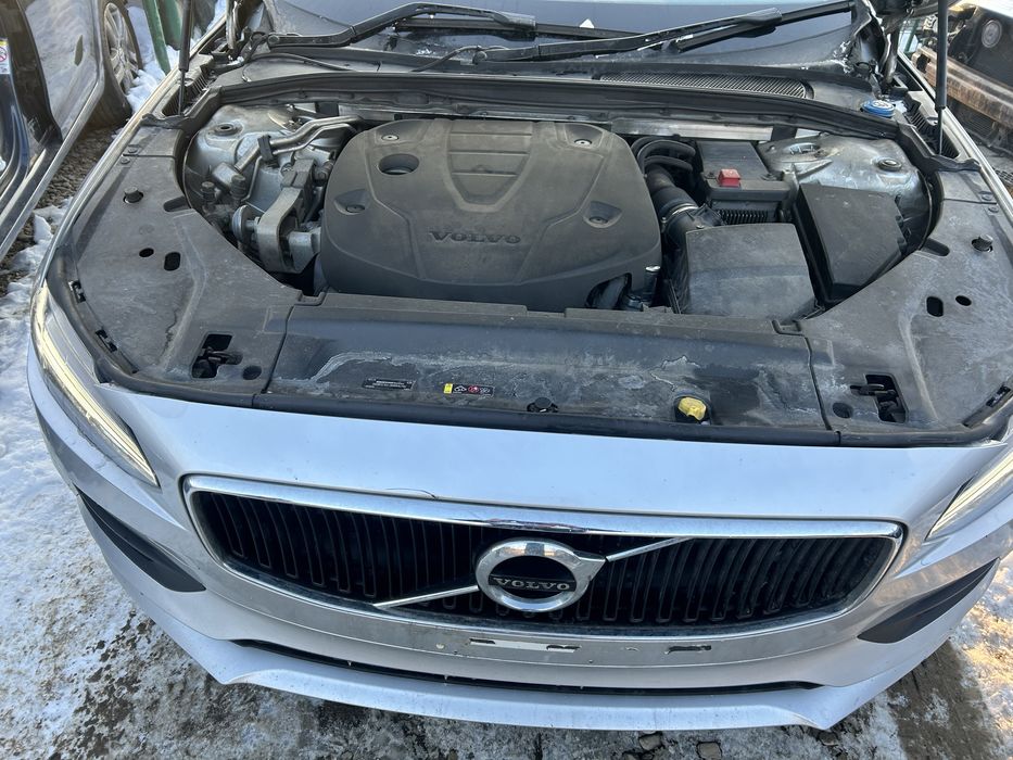 Alternator Volvo S90 2.0 D 2017