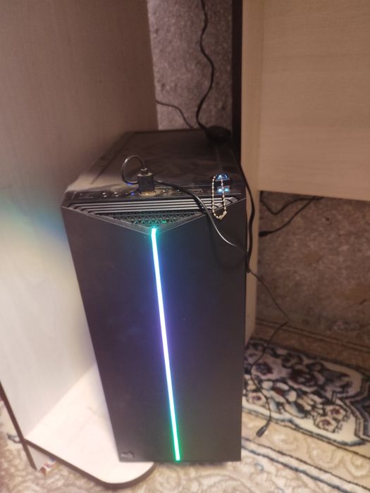 Kompyuter sotiladi yangi