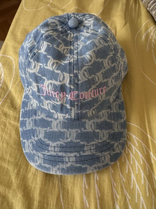 Шапка - Juicy Couture