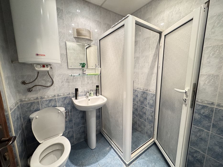 Продава се Двустаен апартамент в Велико Търново, Колю Фичето - 63 кв.м за 1159 €/кв.м - Снимка #4