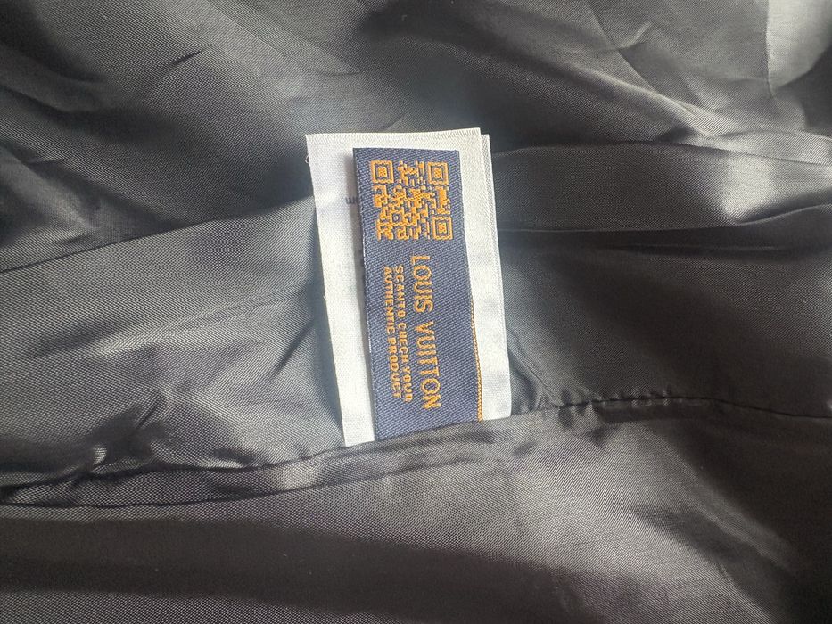 Jacheta Louis Vuitton neagra, XL