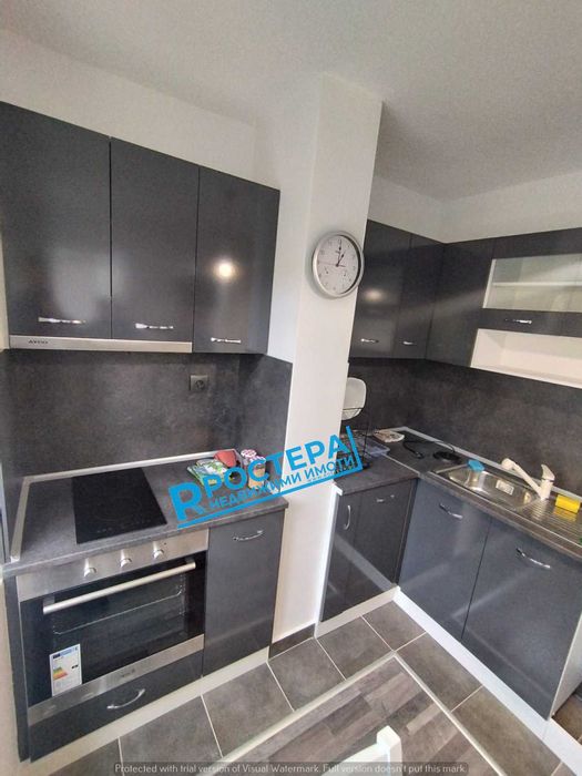 Продава се Едностаен апартамент в Търговище, Център - 40 кв.м за 2025 €/кв.м - Снимка #4