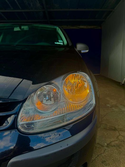 Продавам VW Golf 5