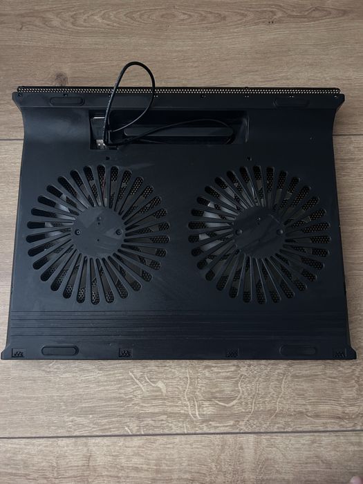 Cooler laptop Trust Azul, 17.3", Negru