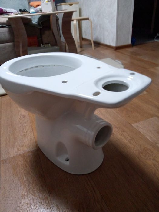 Унитаз с бачком б/у