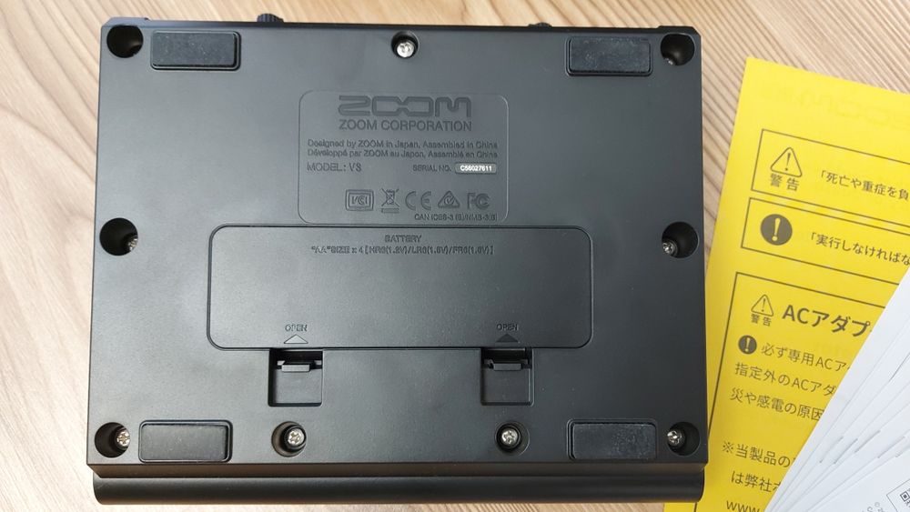 Procesor digital de voce Zoom V3
