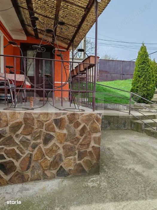 Casa de vanzare, 168 mp, zona Ludus