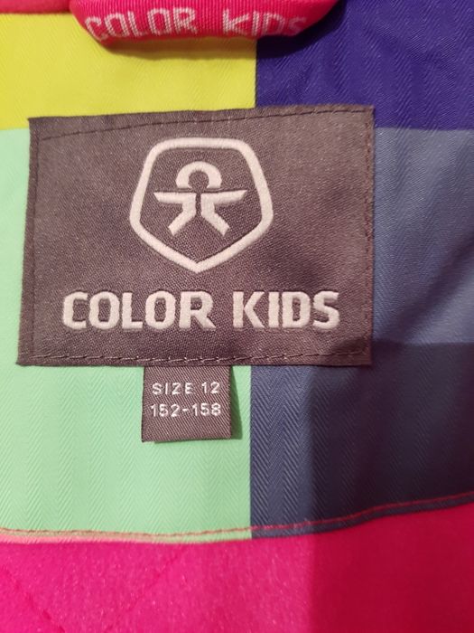 Куртка на 10-12лет,7500