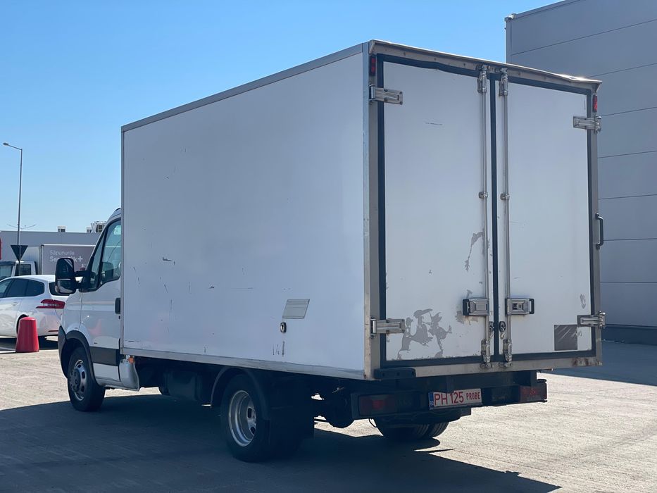 Iveco Daily 35C13 / 2.3HPI / 2008 / 7 Europaleti/Congelare / Rate cu buletinul