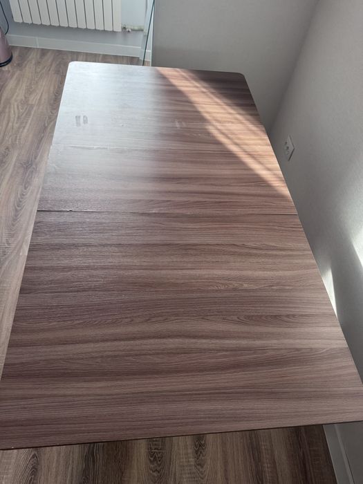 Стол-книжка.