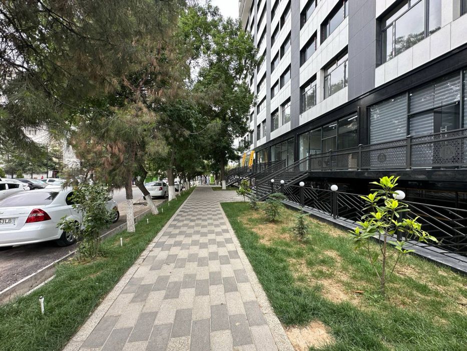 Коммерция 640 м² на первой линии, ЖК Askiya City