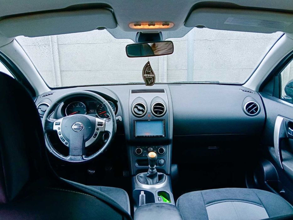 Nissan Qashqai j10