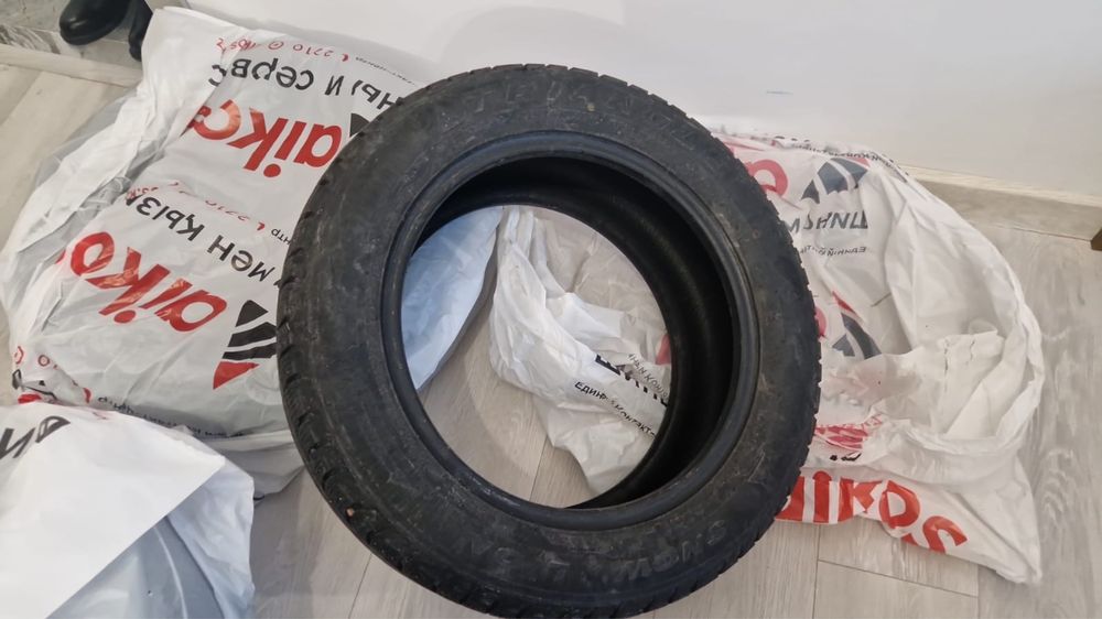 продам шины  4шт