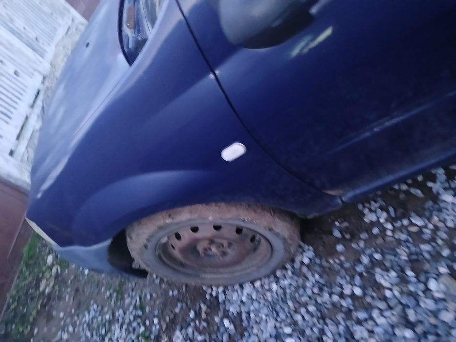 Se vinde pentru dezmembrari dacia logan 1