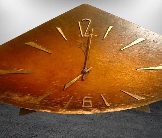 Антикварные часы настольные