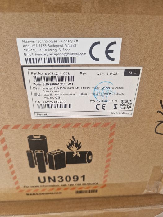 Vand invertor monofazat si trifazat Huawei