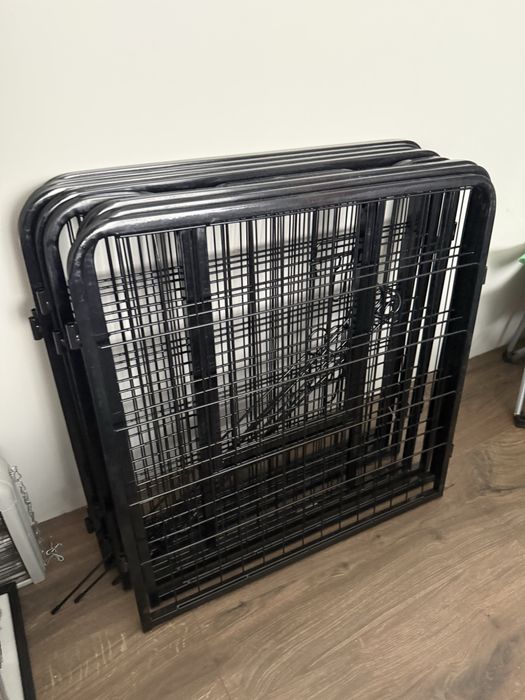 Заграждение за палави домашни любимци