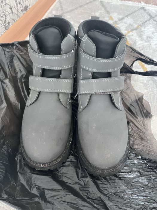 Обуви разной категорий