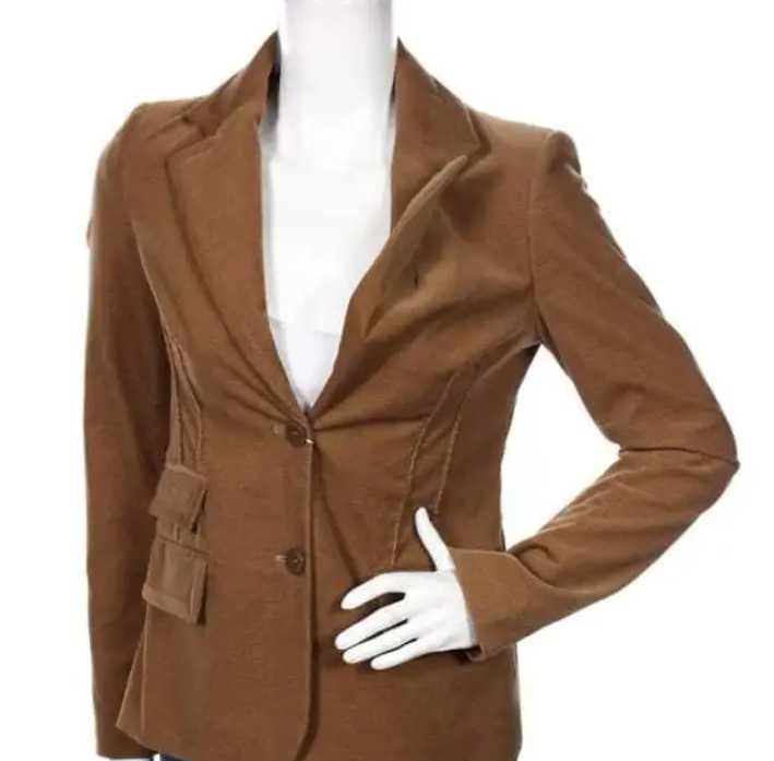 Чисто ново сако Trussardi, S/M.