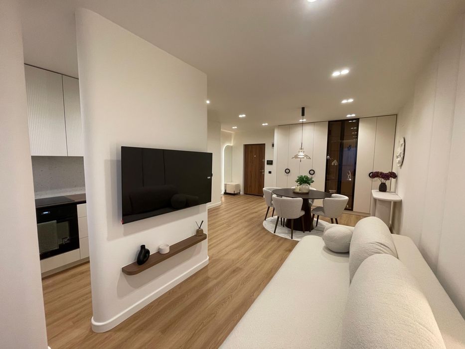 Apartament doua camere, Floresti zona Razoare.  PROPRIETAR