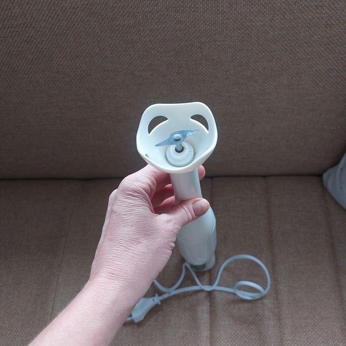 Продам Блендер, новый.