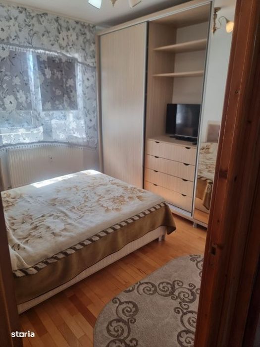 Apartament 3 camere, 52 mp, zona Piata Mica