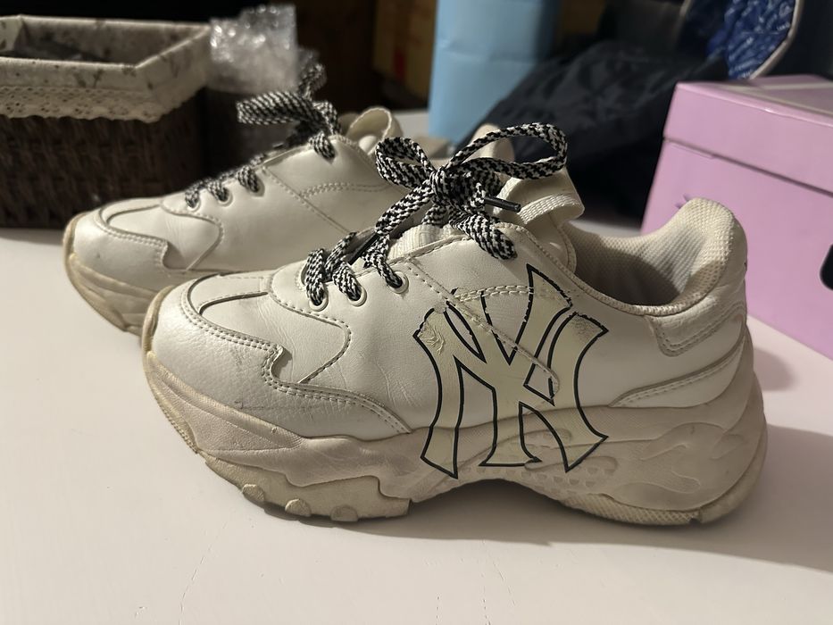 Срочно продам кроссовки Yankees оригинал