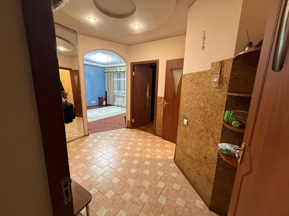 Квартира 3 комнатная