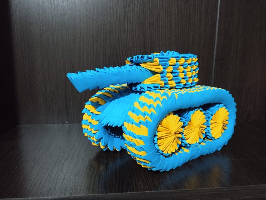 Модульное оригами. Танк.