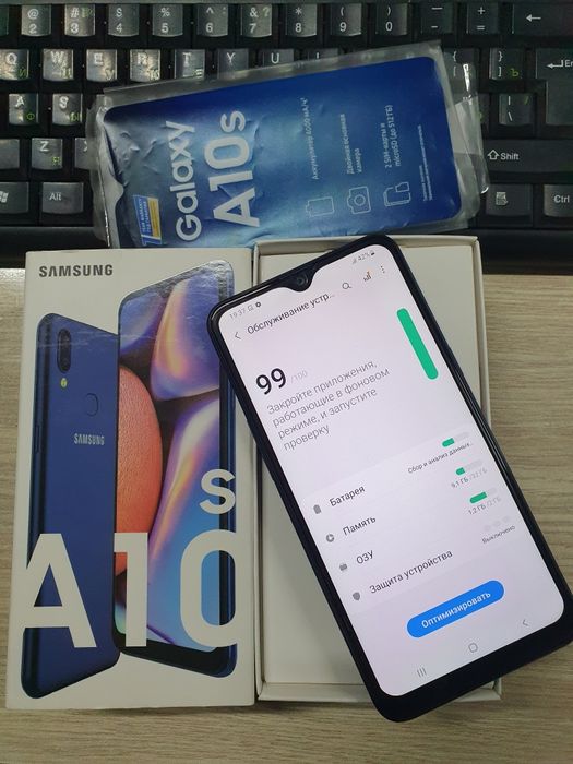 Samsung A10S 32Gb новый