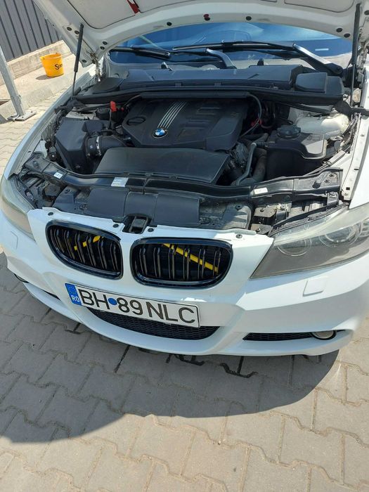 ** Bmw ** seria 3 *  e91 * 2012 * 318d