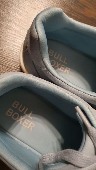 Teniși Bull Boxer  damă mărimea 39