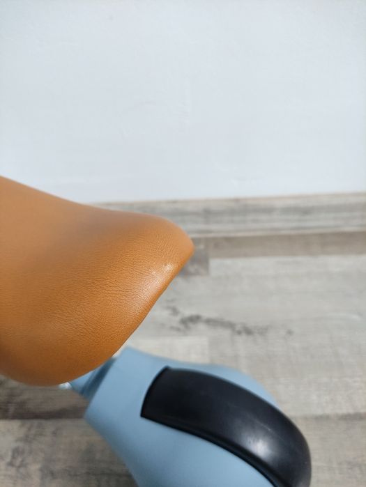 Vând bicicletă echilibru Kinderkraft