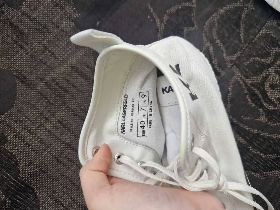 KARL LAGERFELD кецове 40ном.