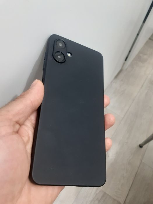 Телефон смартфон Samsung a06