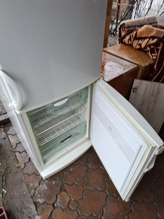 Frigider atare foarte buna