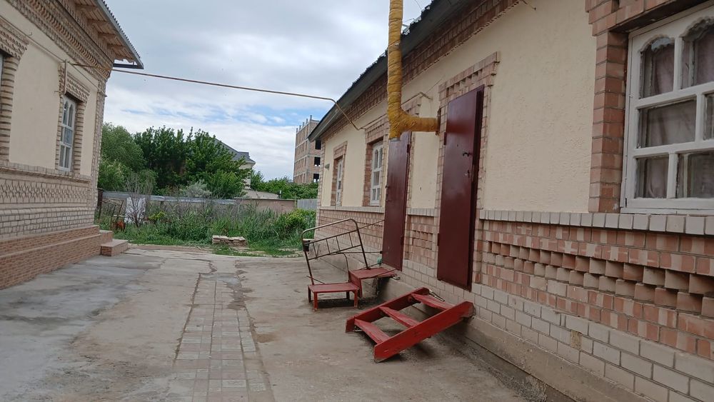 Дом, г. Кызыорда. Ул. Керейтбаева 77. можно под коммерческую деятельно