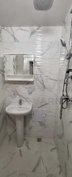 Дава се под наем двустаен апартамент във Възраждане 1! 21871092