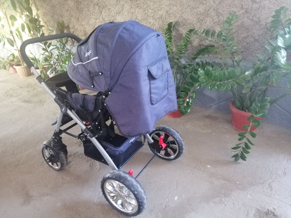 Продам коляску в отличном состоянии