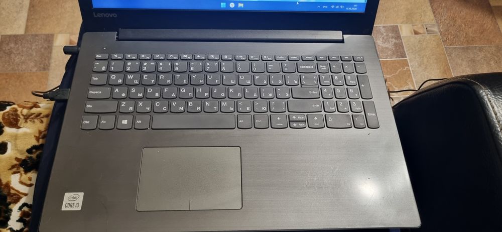 Продам ноутбук леново с geforce 920mx