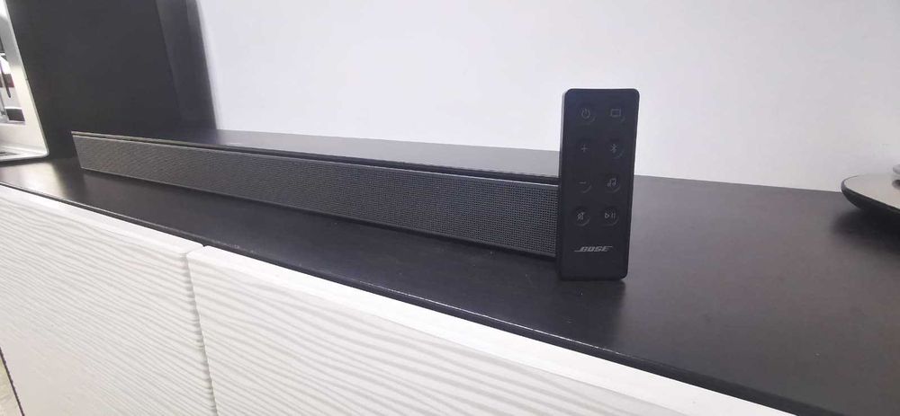 Bose Smart Soundbar 300 Sunet Premium și Funcții Inteligente integrate