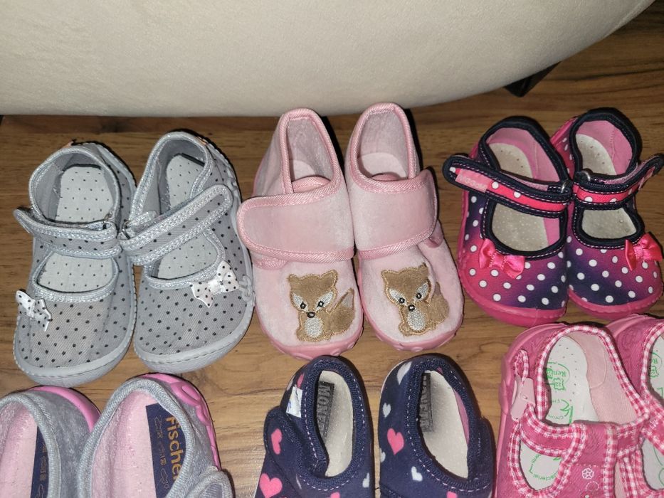 Пантофи за момиче