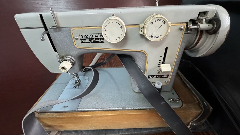 Чайка 3 Машинка продам