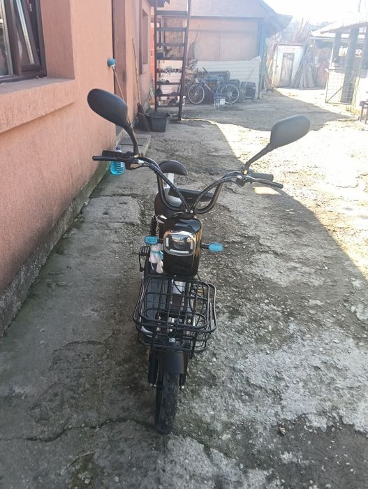 Scuter electric de vânzare