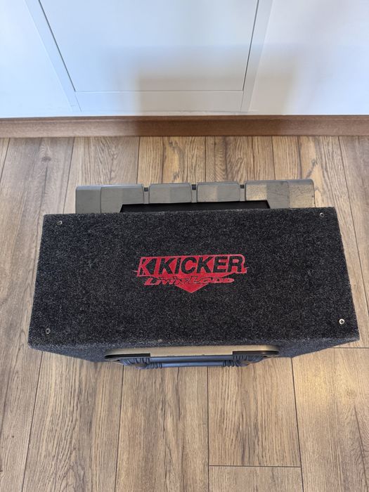 Subwoofer Kicker Solo Baric S10L7 cu amplificator Kicker KX300.2