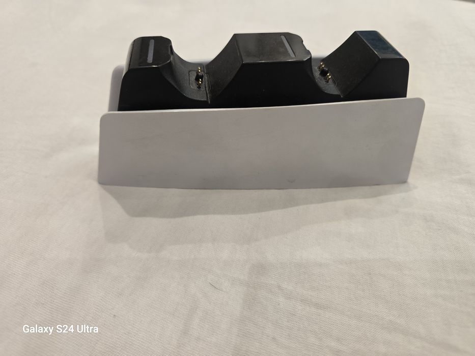 Зарядное устройство для джойстиком ПС5