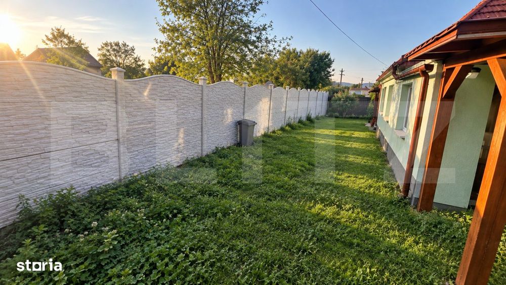 Casa renovata - situata central in satul Aurel Vlaicu